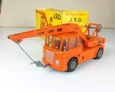 JRD ancien - BERLIET avec grue