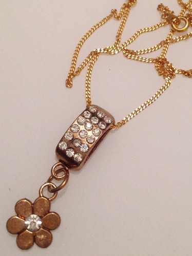 Pendentif chaine rétro - pendentif,