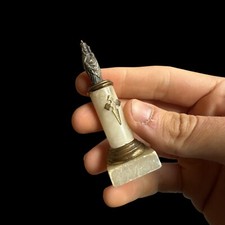 Vierge enfant en argent - vierge, À