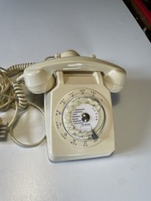 Ancien téléphone fixe à cadran Vintage Ivoire