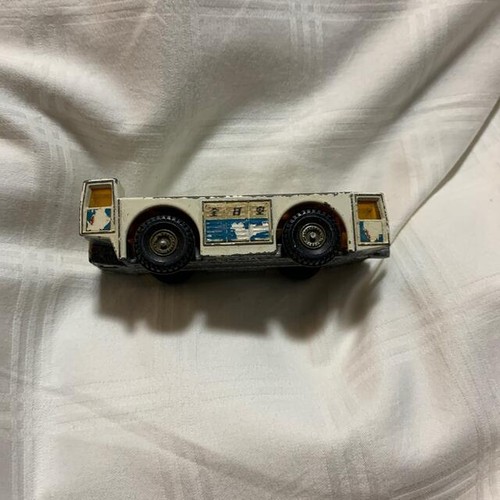 Tracteur remorquage tomica - de,