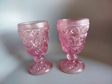 2 Verres À Vin Verre Moulé
