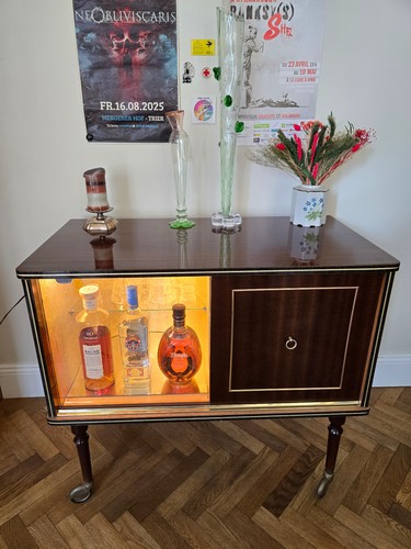Meuble bar bois laqué - de,