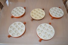 Emile Henry lot de 4 plats poêlon à escargots 12 trous  grés céramique + 1 bourg