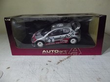 auto art 1/18 Peugeot 206 WRC rallye