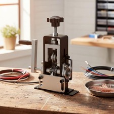 Machine à Dénuder les Fils