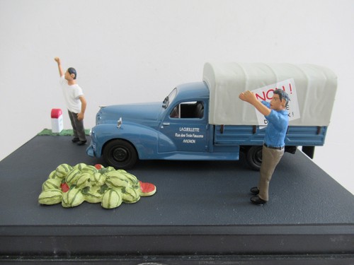 Route bleu peugeot - 1/43, 203