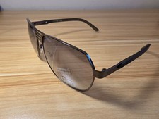 Lunettes de soleil Guess