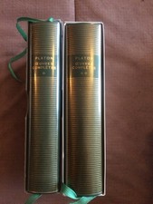 LIVRE PLEIADE PLATON ETAT NEUF