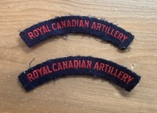 PAIRE DE TITLES « ROYAL
