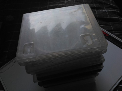 Lot boîtes ps3 - 15,