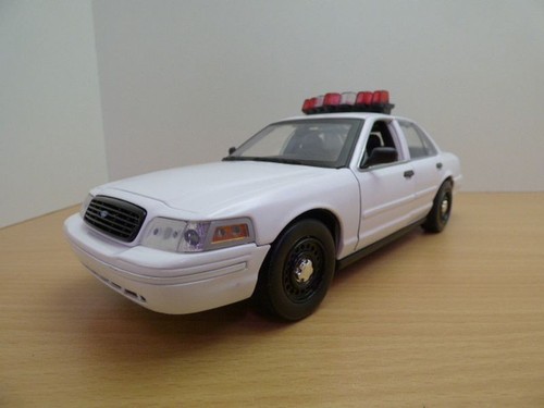 Ford crown victoria - crown, police