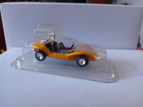 Buggy bertone jaune - 1/43,