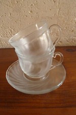 2 tasses à café avec soucoupes Arcoroc verre incolore très vintage 70's