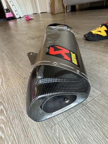 Akrapovic racing exhaust slip - akrapovic,