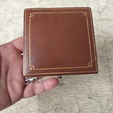 CARTIER Rare Ecrin A Bijou