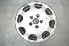 Jante alu Audi A3 5 trous 15 pouces 2