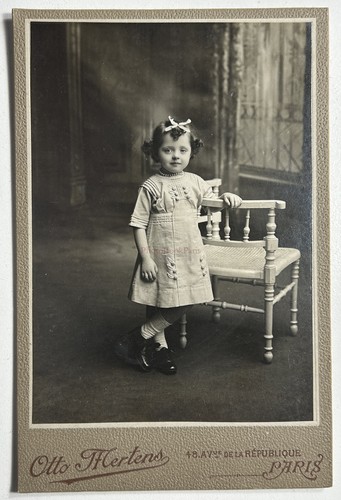 Paris fillette dans studio - fillette,