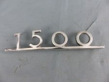 VW VOLKSWAGEN 1500 ancien emblème logo sigle monogramme hayon coffre en métal