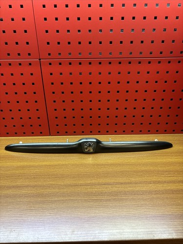 Baguette plastique coffre - plastique,