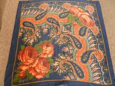 FOULARD CARRE BLEU MARINE A