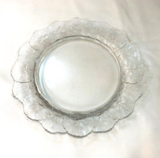 plat rond / assiette en cristal LALIQUE modèle HONFLEUR 21 cm Décor géranium