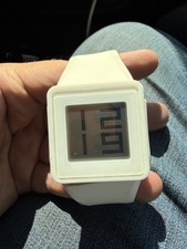 NIXON Watch : THE NEWTON