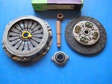 Kit d'embrayage Valeo pour Renault Safrane 2.0i 05/92- 06/94 (- N°P0 S027837)