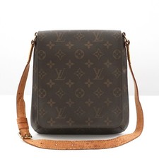 LOUIS VUITTON LV Monogram