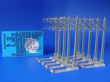 ** MARKLIN - 10 poteaux - 7009