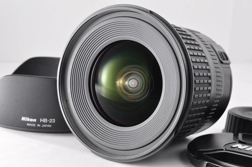 Objectif zoom super grand