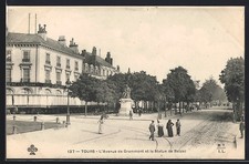 CPA Tours, L´Avenue de Grammont et la Statue de Balzac 
