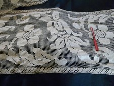 dentelle aux filets l 38 cm