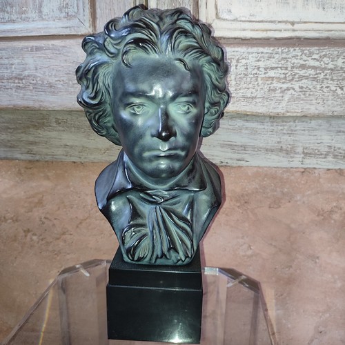 Buste beethoven en terre - beethoven,
