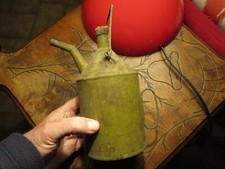 Ancien Bidon Burette d'Huile en Tôle a Machine Agricole Tracteur Outil Atelier