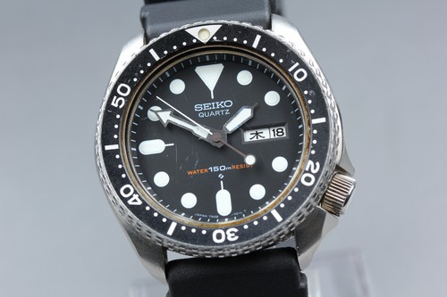 Presque comme neuve montre - [presque, neuve]