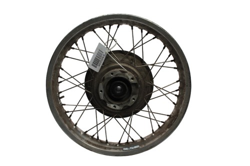 Roue arrière jante rayons - arrière,