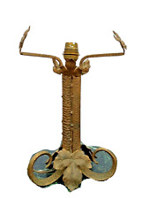 Lampe Art Deco pietement fer forge decor feuilles vigne vers 1930 style brandt