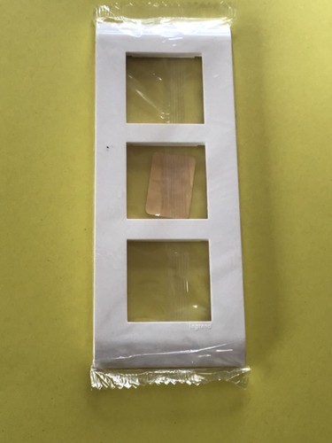 Plaque legrand triple vertical - plaque,