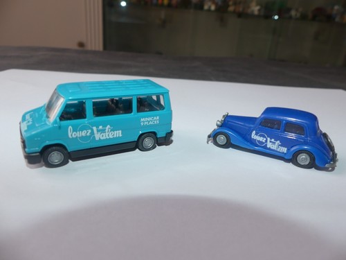 Praline mini car bleu - mini-car, et
