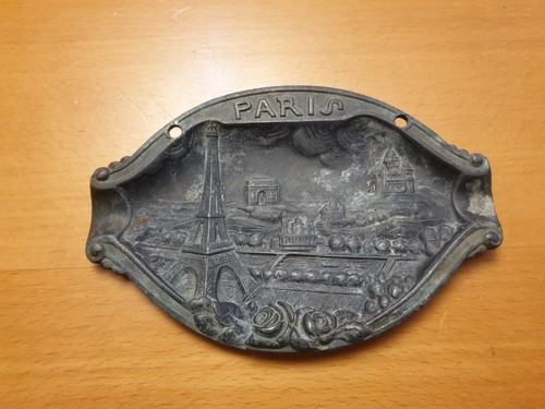 Cendrier plaque à - cendrier, ou