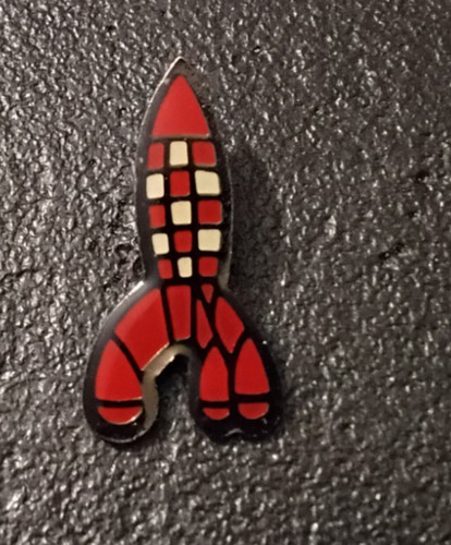Pin dessin animé - pin’s,