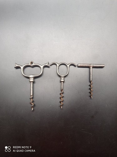 Anciens tire bouchon - 3, en