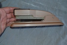 Agrafeuse métal ancienne de