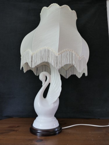 Lampe cygne porcelaine - lampe,