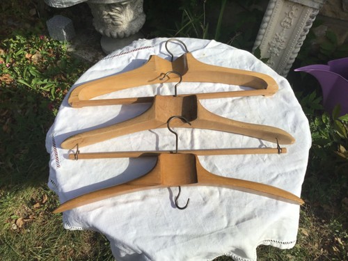 Lot ancien cintre - lot,