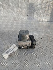 BLOC ABS (FREINS ANTI-BLOCAGE)