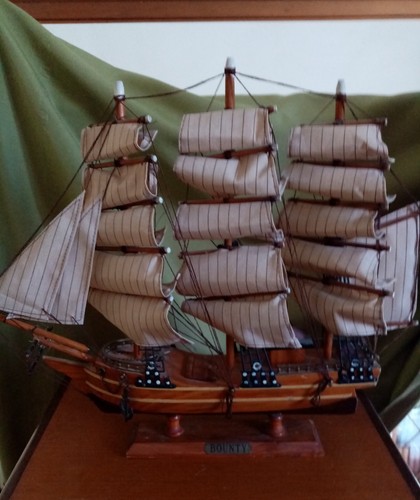Maquette bateaux bois - bateaux, "bounty"