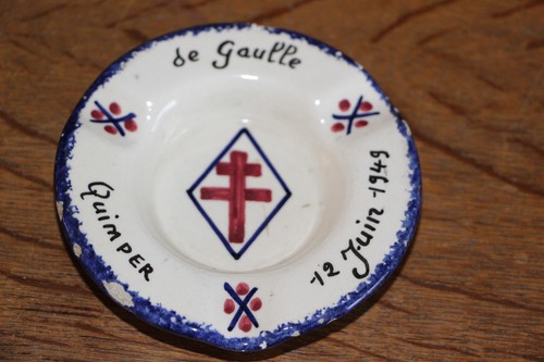Cendrier commémoratif - cendrier,