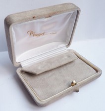 Ancien écrin  boite pour bijou ou montre PIAGET Monte-Carlo